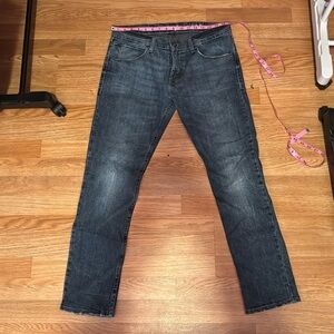 Wrangler Men’s Slim Fit Jeans